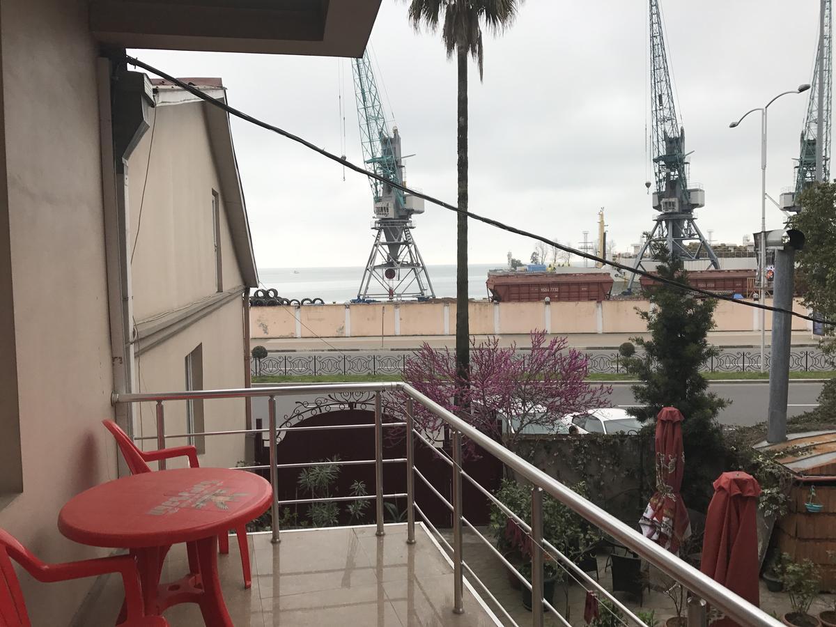 Hotel Marseille Batumi Eksteriør billede